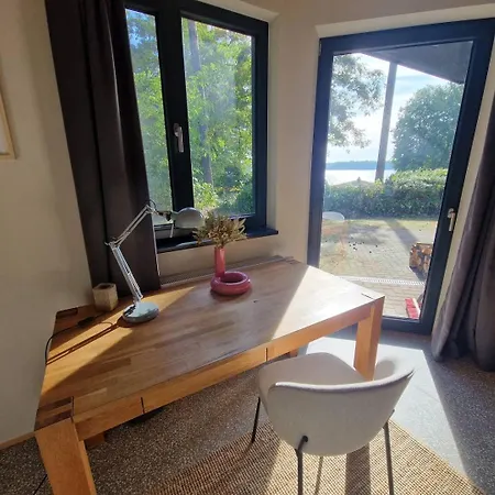 Haus 11 In Mit Seeblick Und Sauna * Templin