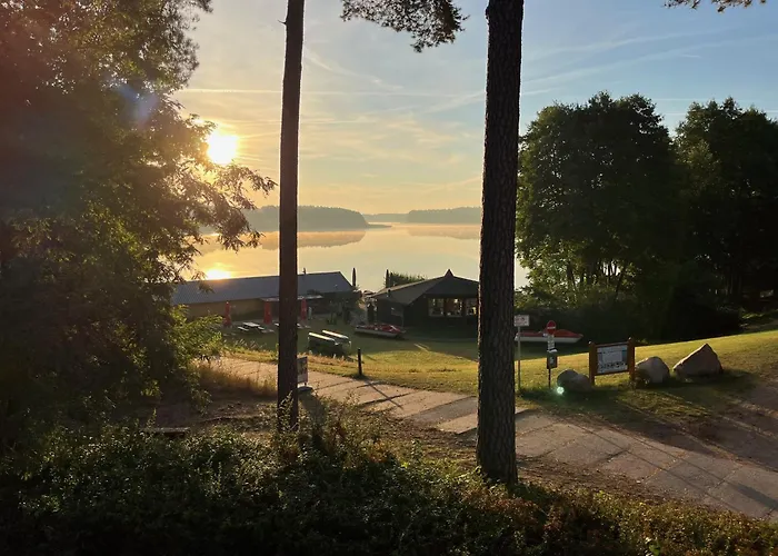 Feriehus Haus 11 In Mit Seeblick Und Sauna Templin