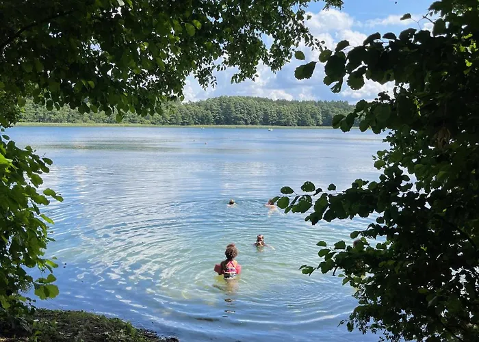Haus 11 In Mit Seeblick Und Sauna Feriehus Templin